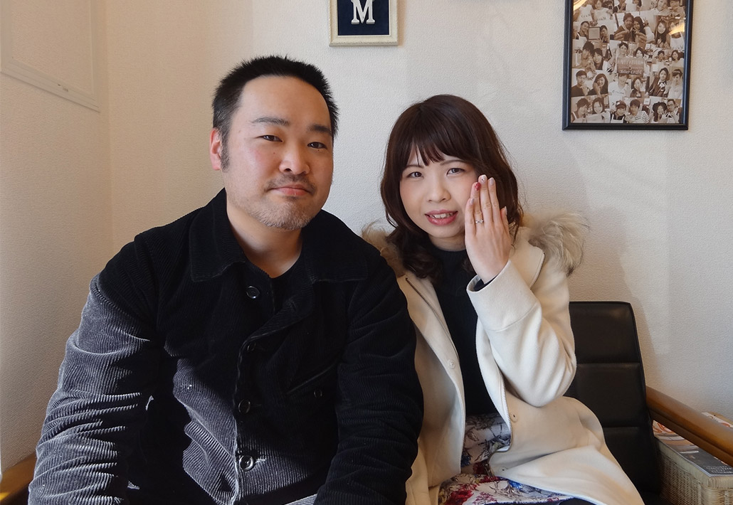 アトリエクラム長岡店で結婚指輪と婚約指輪を手作りしたご夫婦