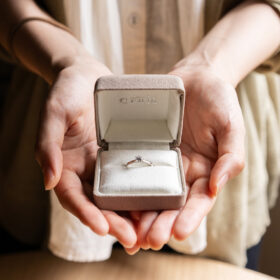 婚約指輪のケース